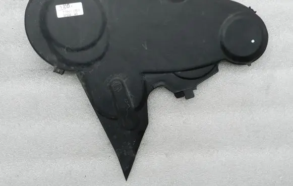 Volkswagen Tiguan Timing belt guard (cover) 03L109107 03L109145B