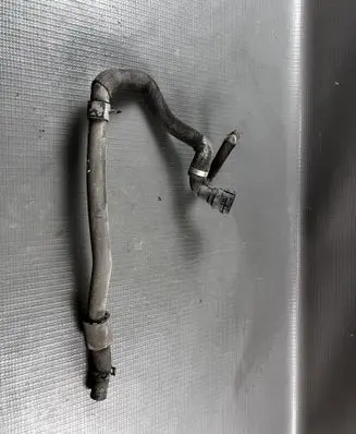 Audi SQ7 Engine coolant pipe/hose 4M0145948R