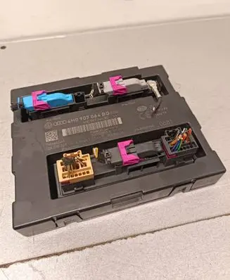 Audi A6 C7 Comfort/convenience module 4H0907064BG 5DK01022852