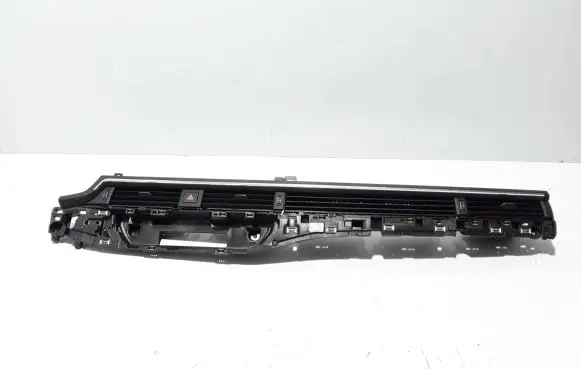 Audi A4 S4 B9 Dash center air vent grill 8W1820902E