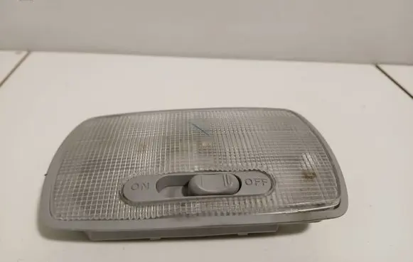 Honda CR-V Rear seat light A15562
