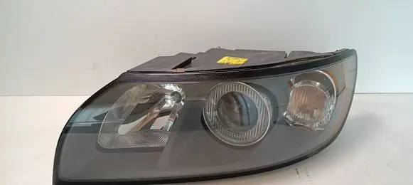 Volvo V50 Headlight/headlamp 30698885