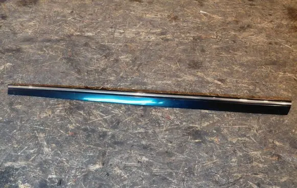 Mercedes-Benz CLK A209 C209 Front door trim (molding) A2096901182