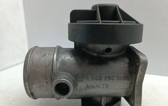 Mercedes-Benz A W168 EGR valve A6680900454 6680900454