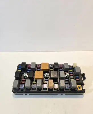 Chevrolet Captiva Fuse module 06245M