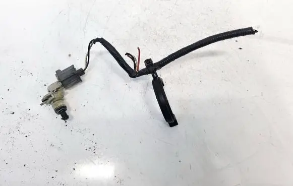 Coolant temperature sensor