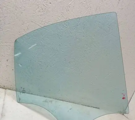 Mercedes-Benz C W203 Rear door window glass 43R000711