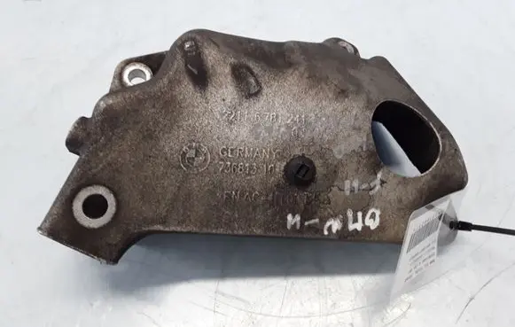BMW 5 F10 F11 Engine mounting bracket 22116781241
