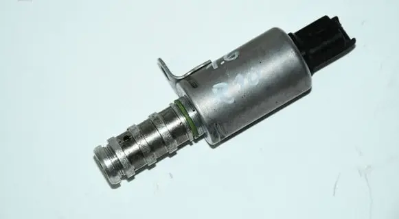 Mini One - Cooper Coupe R56 Camshaft position sensor V861038880