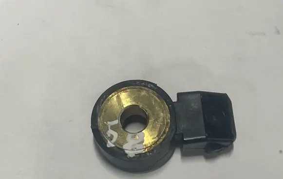 Dodge Challenger Detonation knock sensor 68166540AA