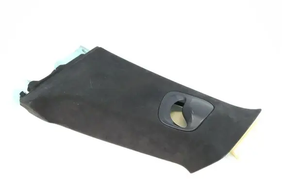 Other sill/pillar trim element