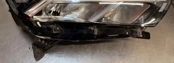 Dacia Jogger Headlight/headlamp 
