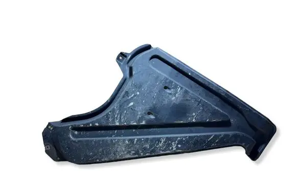 Audi Q7 4M Fuel tank bottom protection 4M0825219E