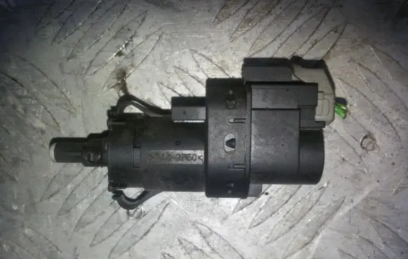 Ford Focus C-MAX Brake pedal sensor switch 3m5t13480ab 3m5t-13480-ab