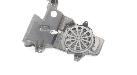 Aston Martin Vantage IV Panel speaker HY536696YAB
