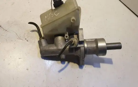 Mercedes-Benz C W202 Master brake cylinder A2024300202
