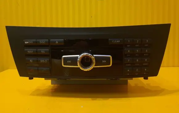 Mercedes-Benz C W204 Radio/GPS head unit trim A2049001813
