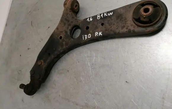 Hyundai i30 Front lower control arm/wishbone 54500A6200