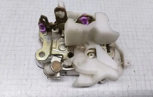 Rear door lock