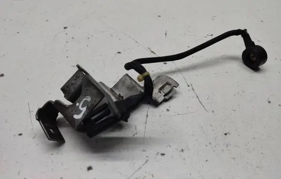Mercedes-Benz Sprinter W906 Detonation knock sensor A6510940641