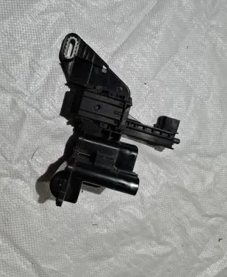 BMW 4 F32 F33 Current control relay 9296151