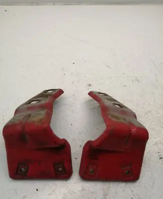 Radiator support slam panel bracket