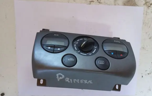 Nissan Primera Climate control unit 275109F600