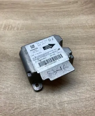 Opel Vectra B Airbag control unit/module 24416701