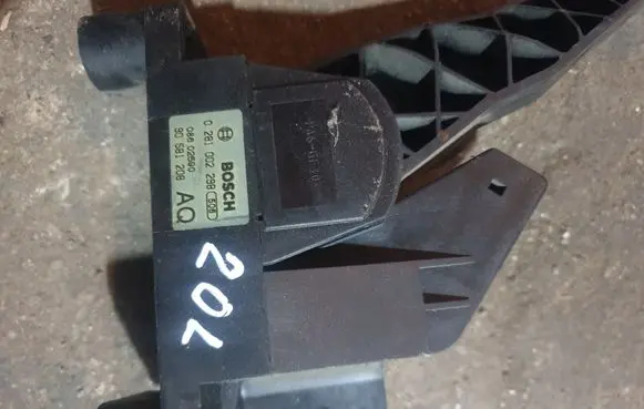 Opel Zafira A Accelerator throttle pedal 0281002298