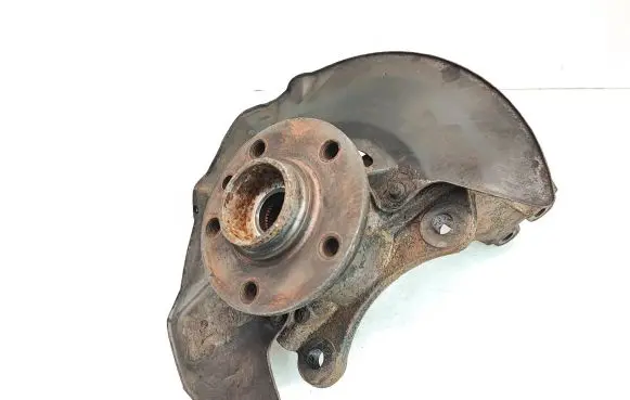 Volkswagen Transporter - Caravelle T5 Front wheel hub spindle knuckle 7H0258G