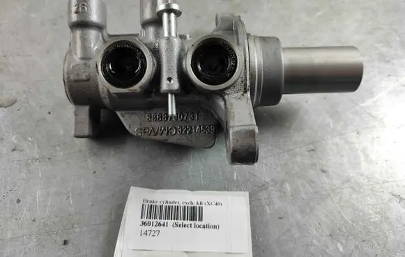 Volvo XC40 Master brake cylinder 36012641