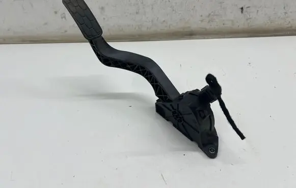 Jaguar I-Pace Accelerator throttle pedal J9D39F836BD