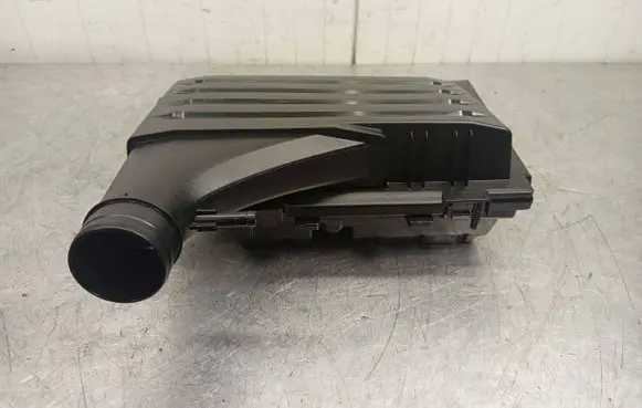 Seat Leon IV Air filter box 04E129611L