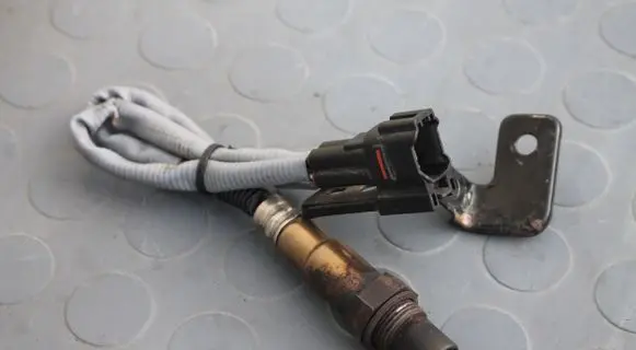 Suzuki SX4 S-Cross Lambda probe sensor 1821354LB0