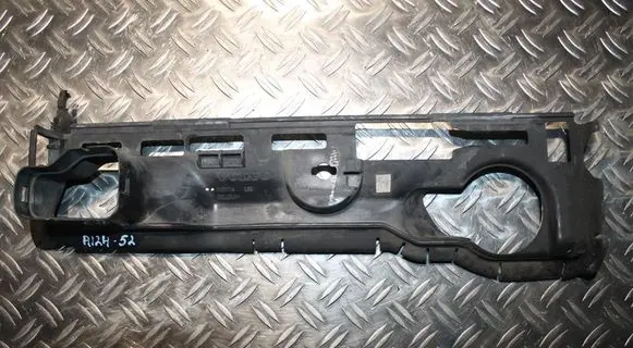 Volvo XC60 Radiator trim MQN7A