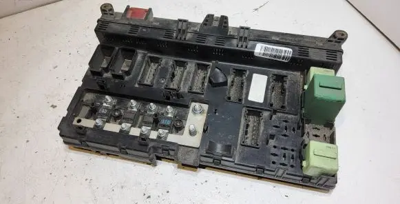 BMW X5 E53 Fuse module 6907395 518757000 033247053101