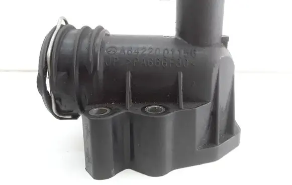 Mercedes-Benz E W211 Engine coolant pipe/hose A6422001156