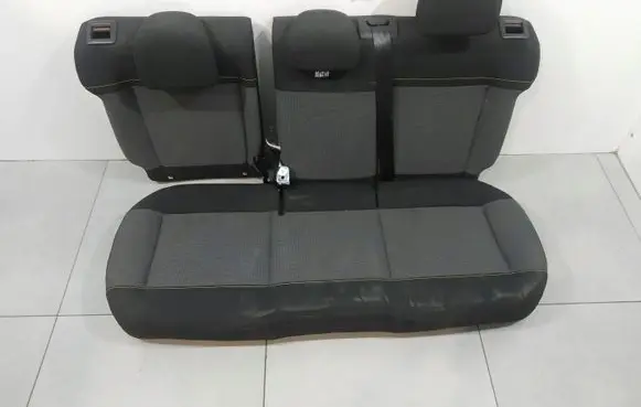 Citroen C3 Second row seats 