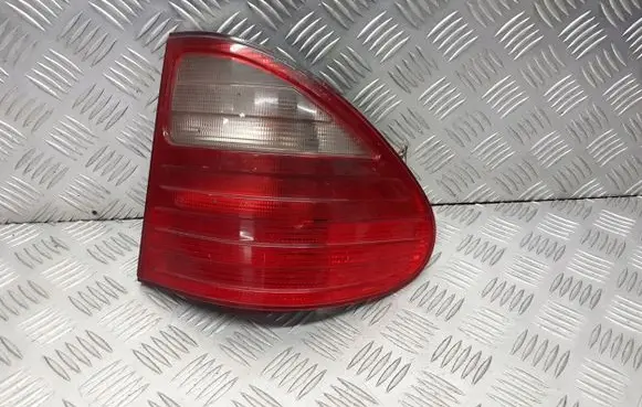Mercedes-Benz E W210 Rear/tail lights 2108204863