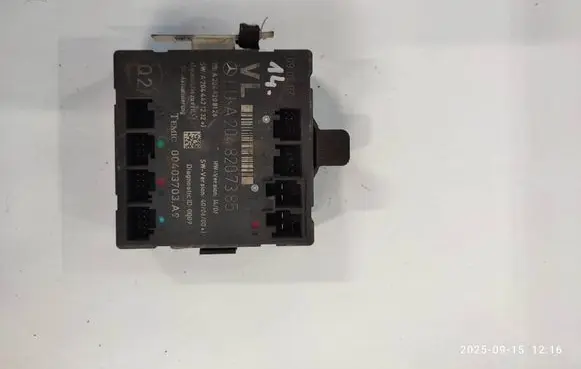 Mercedes-Benz C W204 Door control unit/module A2048207385 A2044421232 A2048208126