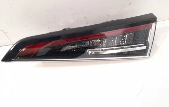 Suzuki Swace Rear/tail lights 12-640