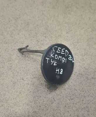 KIA Ceed Tow hook cap/cover 86688J7300