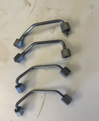 Mercedes-Benz GLC X253 C253 Fuel injector supply line/pipe 