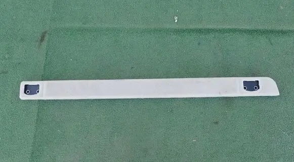 Volkswagen Touareg II Other trunk/boot trim element 7P6863528A