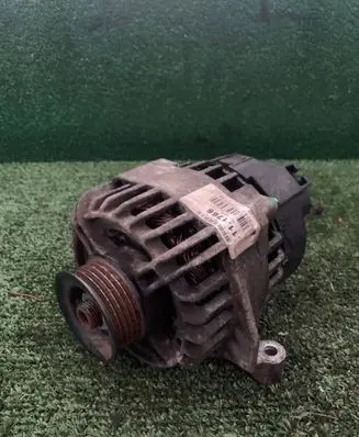 Fiat 500 Generator/alternator 51859038