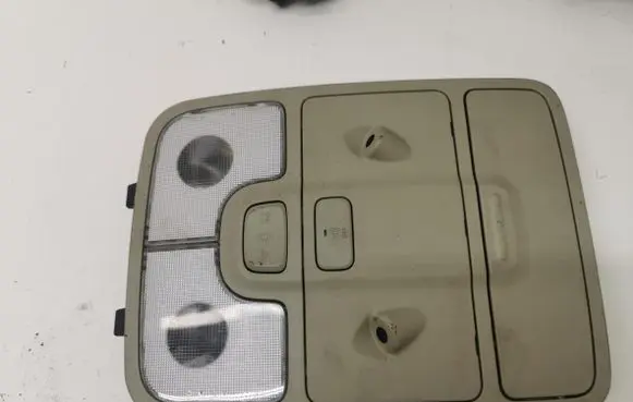 KIA Carens IV Headlining lighting console trim 