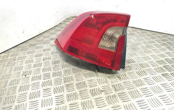 Volvo S60 Rear/tail lights 30796267 21510101 V0LV0S6L