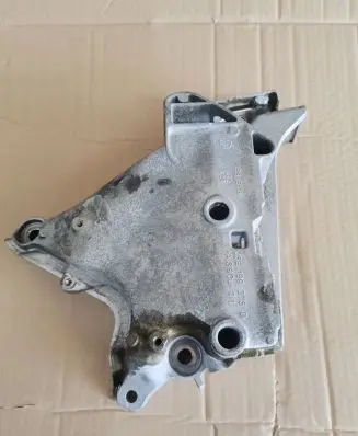 Volkswagen Touran III other engine part 05E199275D DXD239118