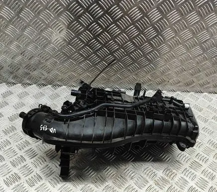 BMW 5 G30 G31 Intake manifold 72344186 8603914