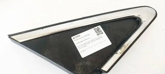 Toyota Avensis T270 Other exterior part 6011705020